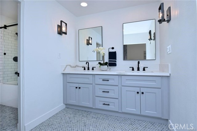 MLS #SR25246787 image #19