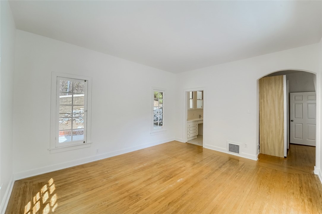 MLS #SR25246876 image #12