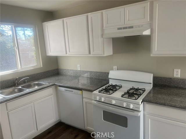 MLS #SR25247162 image #2