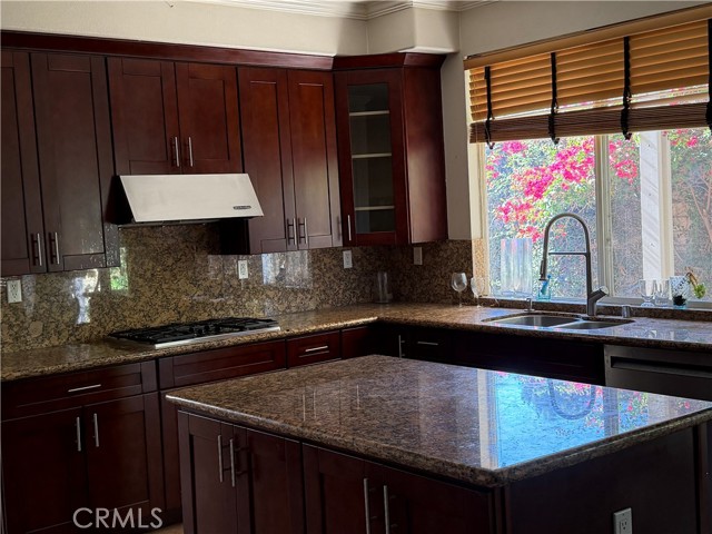 MLS #SR25247493 image #6