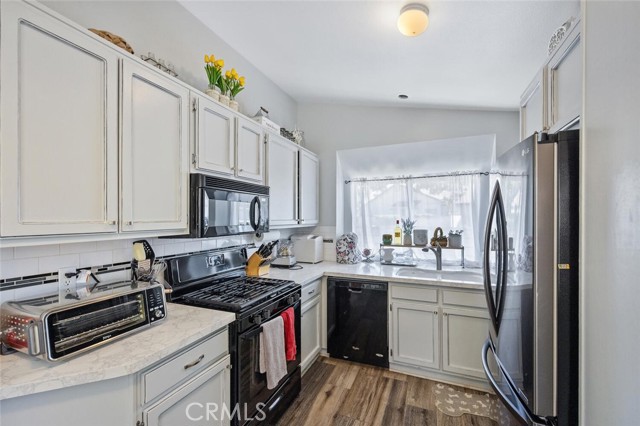 MLS #SR25247660 image #12