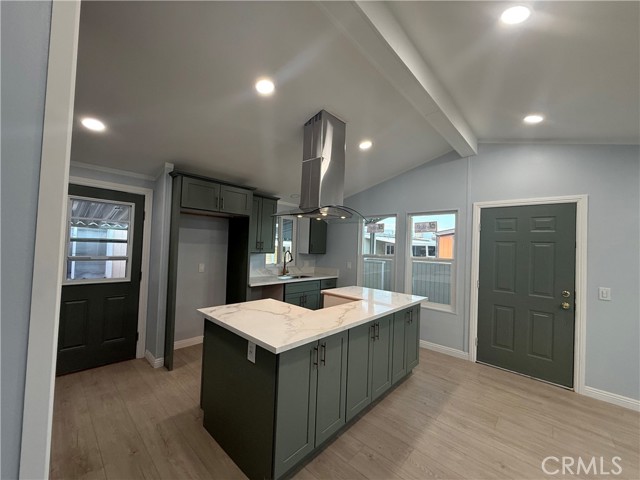 MLS #SR25247681 image #10