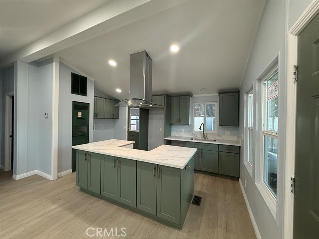 MLS #SR25247681 image #2