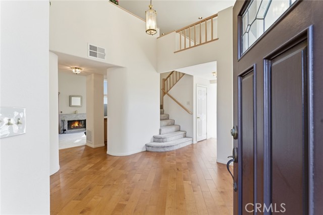 MLS #SR25247701 image #4