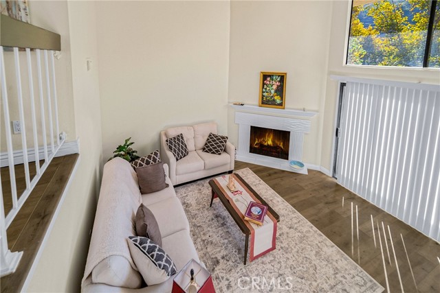 MLS #SR25247747 image #5