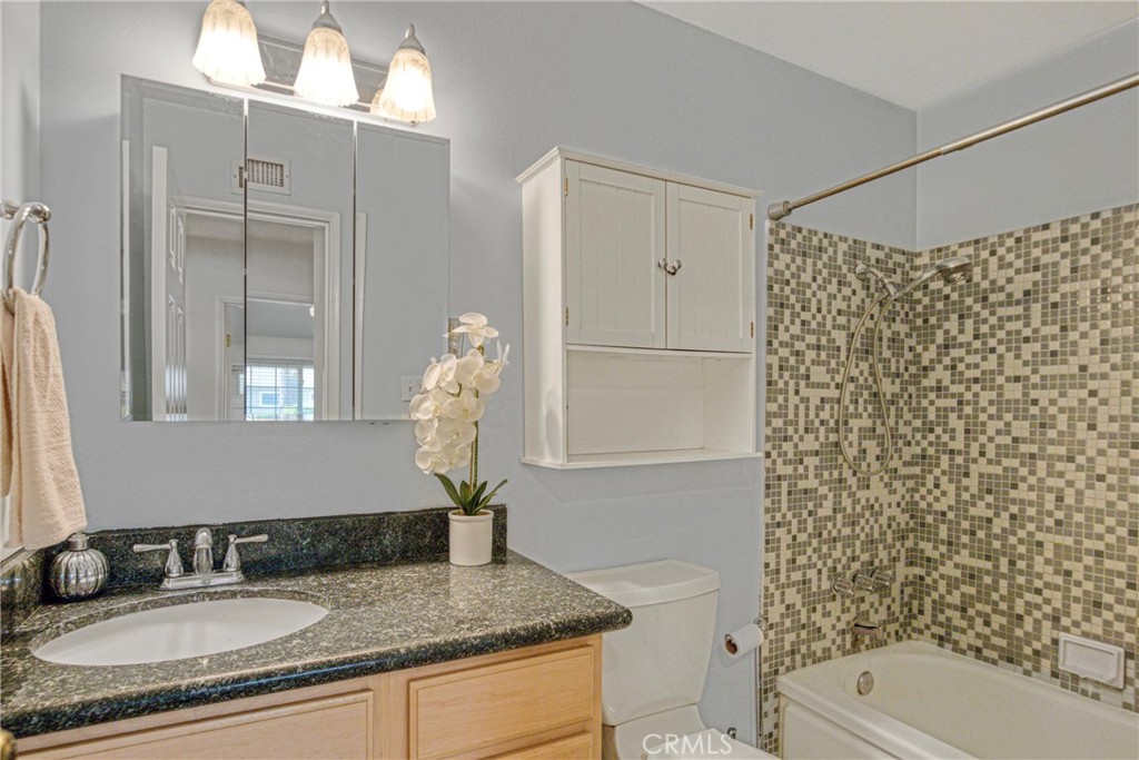 MLS #SR25247806 image #17