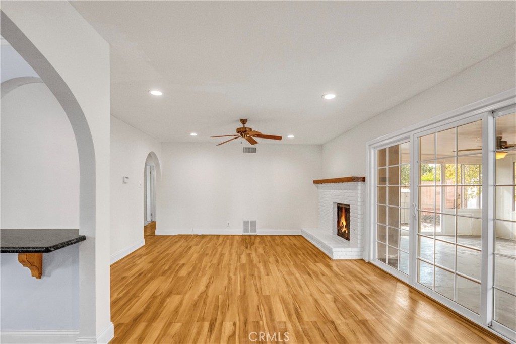 MLS #SR25247806 image #4