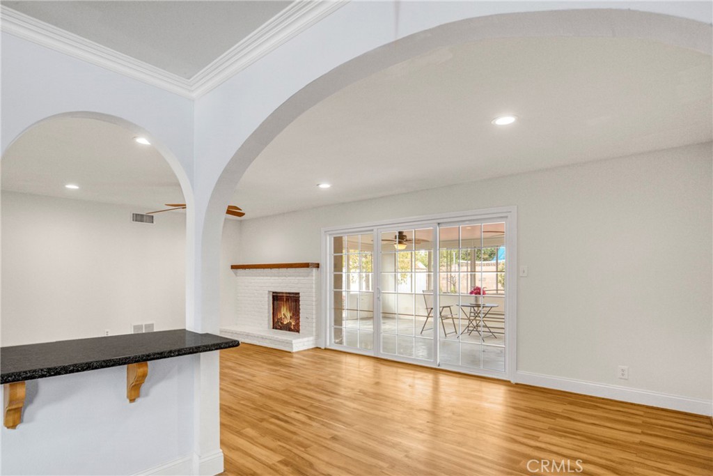 MLS #SR25247806 image #5