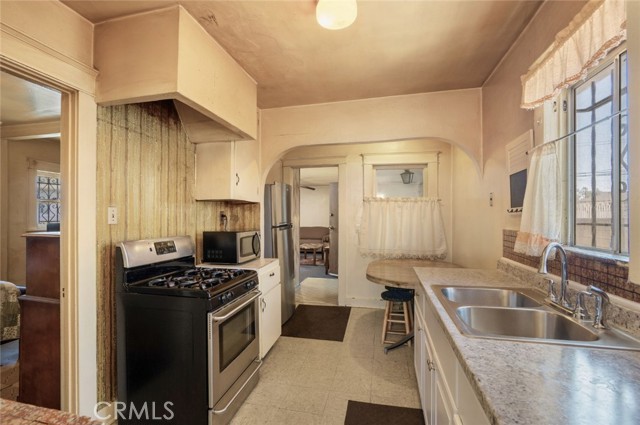 MLS #SR25247851 image #5