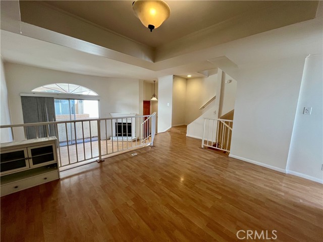 MLS #SR25247892 image #3