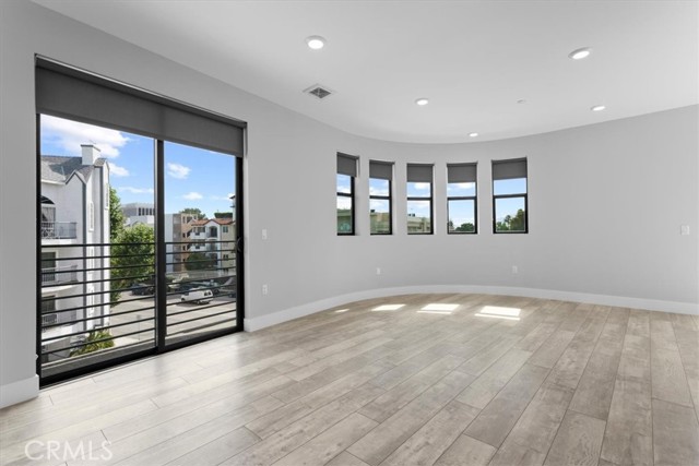 MLS #SR25247982 image #7