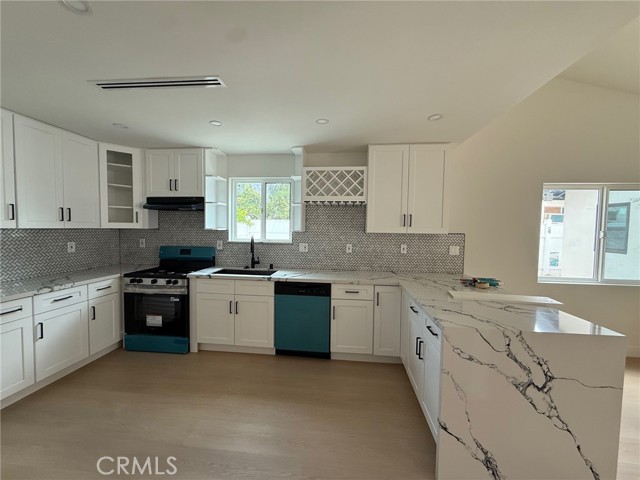 MLS #SR25248019 image #2