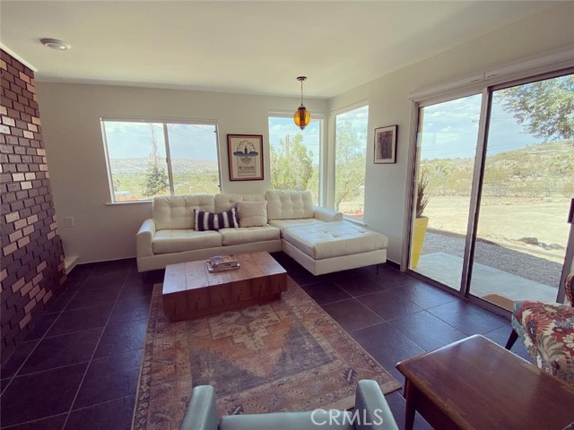 MLS #SR25248053 image #2