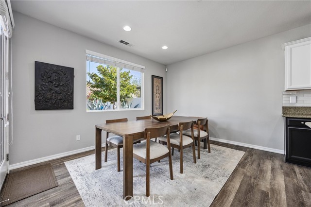 MLS #SR25248110 image #5