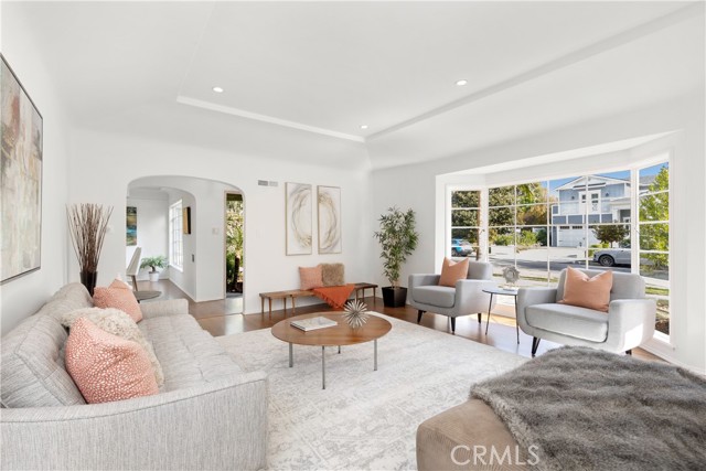 MLS #SR25248120 image #3