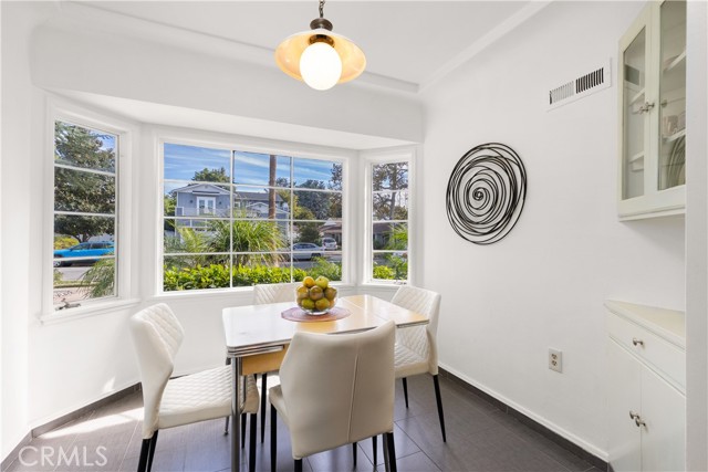 MLS #SR25248120 image #8