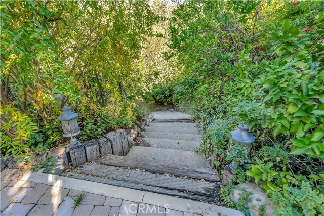 MLS #SR25248138 image #17