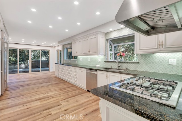 MLS #SR25248138 image #3