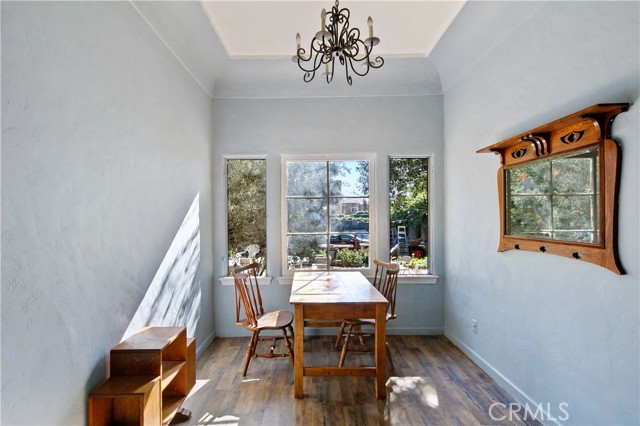 MLS #SR25248209 image #9