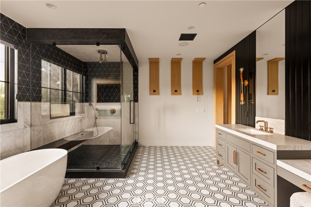 MLS #SR25240230 image #22