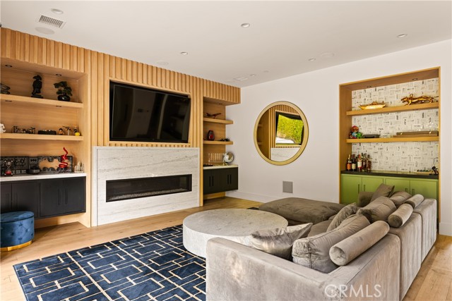 MLS #SR25240230 image #5