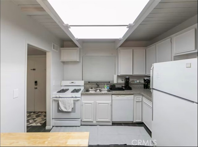 MLS #SR25248301 image #6