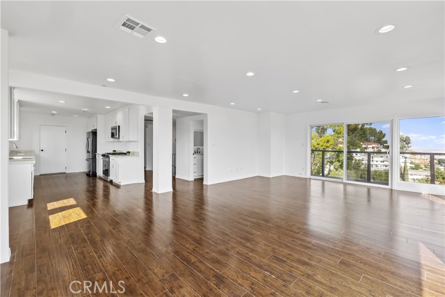 MLS #SR25248325 image #8