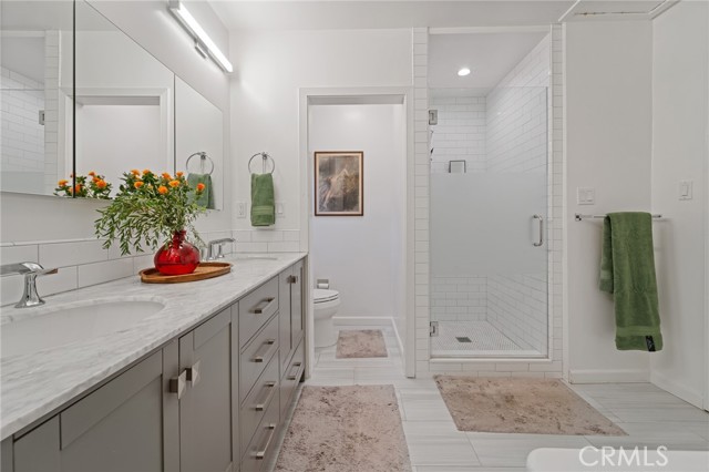 MLS #SR25248336 image #11