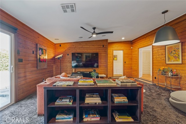 MLS #SR25248336 image #7