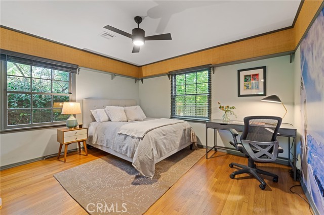 MLS #SR25248336 image #9