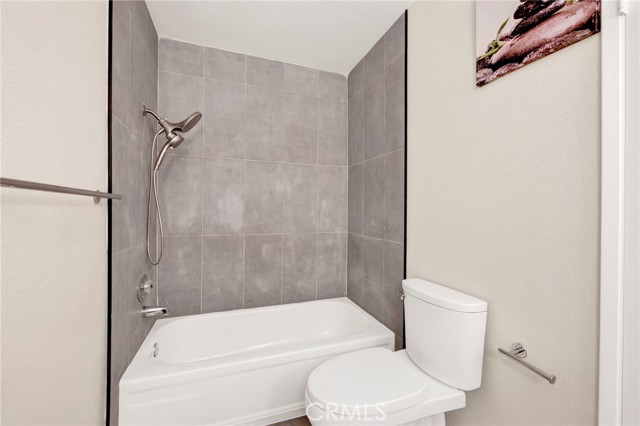 MLS #SR25248432 image #12