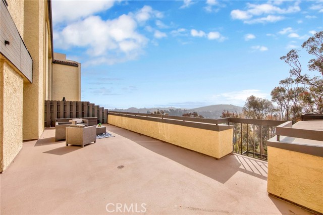 MLS #SR25248432 image #5