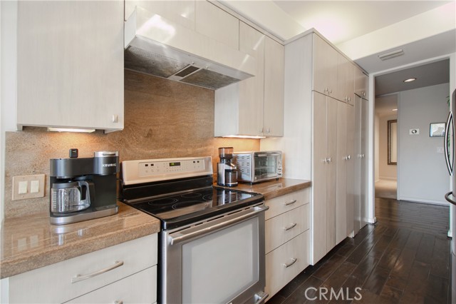 MLS #SR25248445 image #10