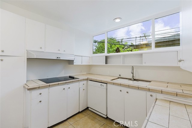 MLS #OC25161531 image #13