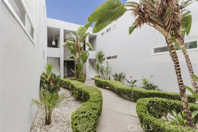 MLS #OC25161531 image #33