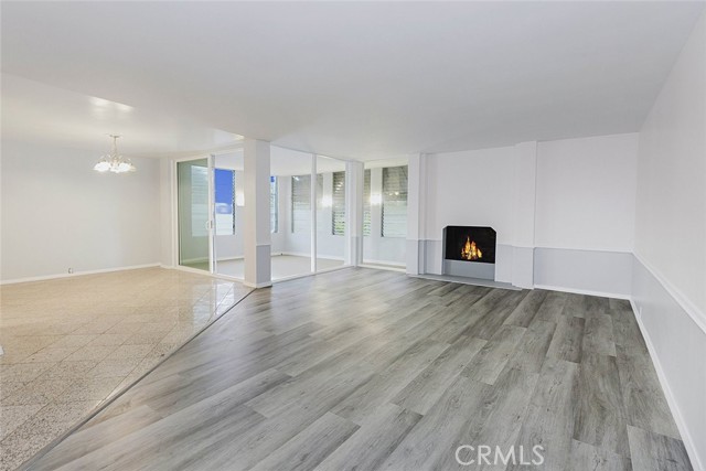 MLS #OC25161531 image #4