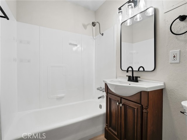 MLS #SR25248846 image #12