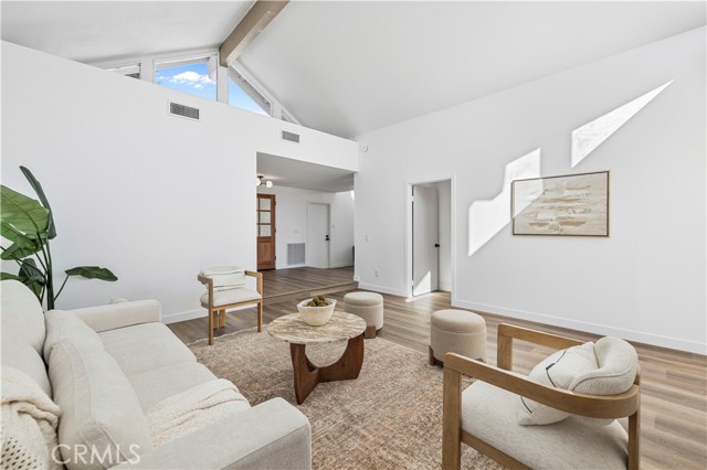 MLS #SR25248895 image #4