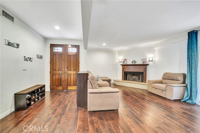 MLS #SR25248998 image #6