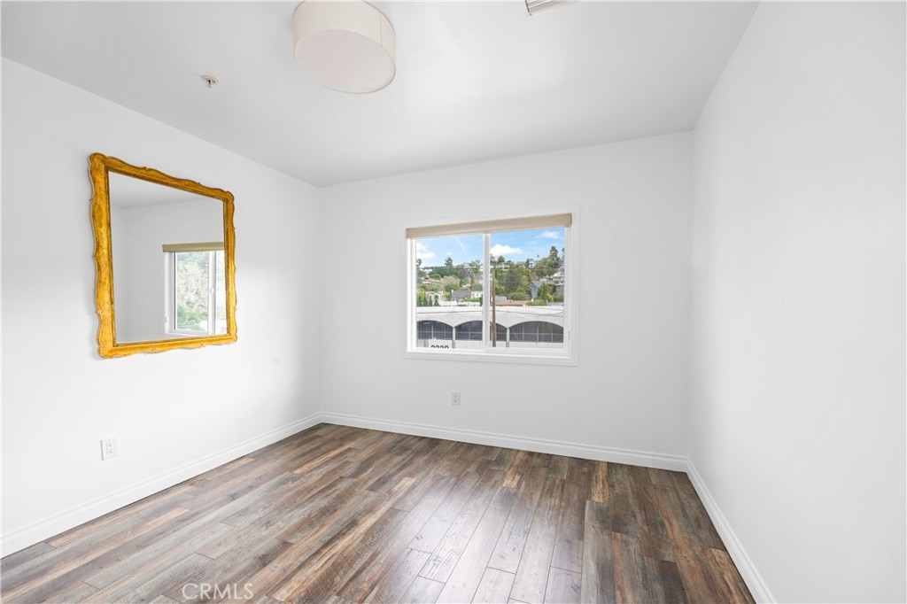 MLS #SR25249141 image #9