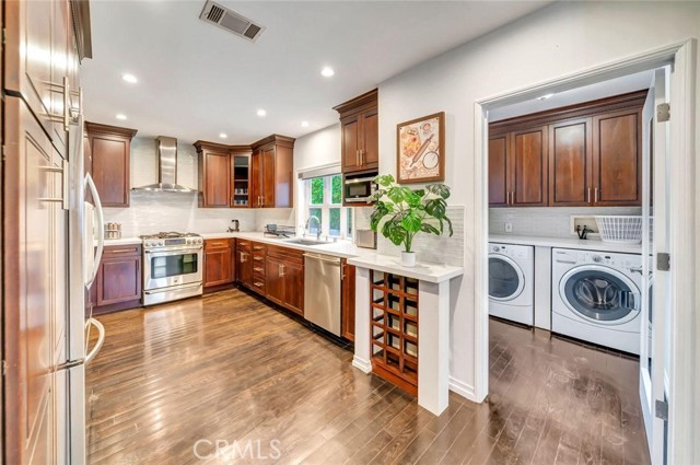 MLS #SR25249198 image #8