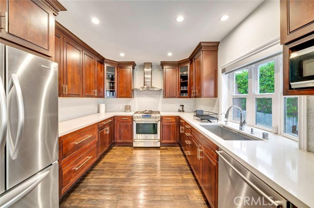 MLS #SR25249198 image #9