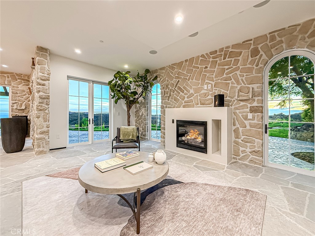 MLS #SR25249208 image #30