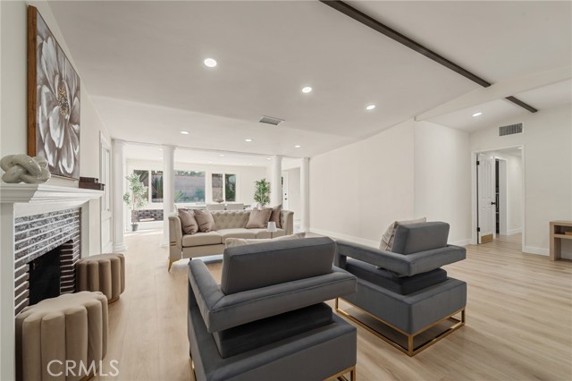 MLS #SR25249240 image #4