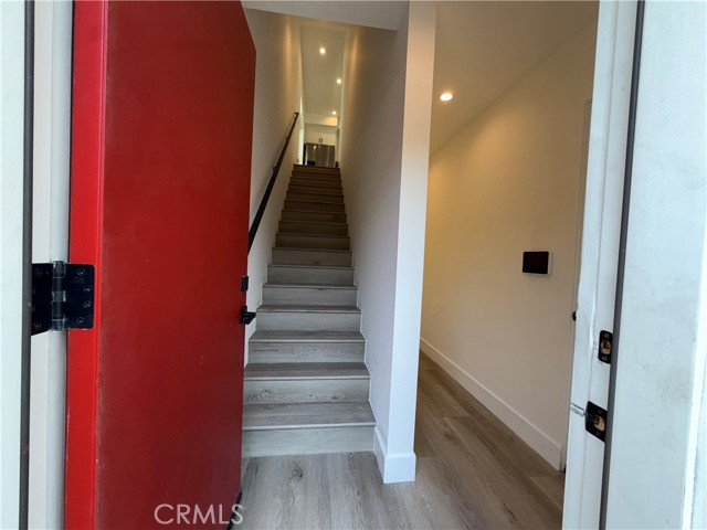 MLS #SR25249352 image #3