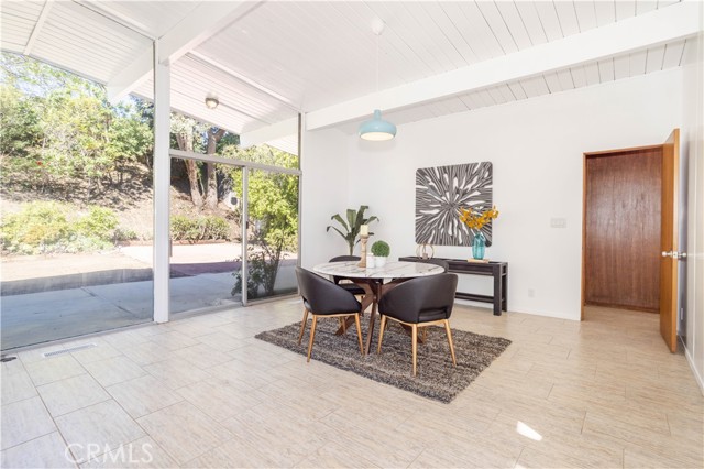 MLS #SR25249372 image #10