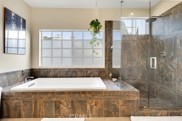 MLS #SR25249543 image #13