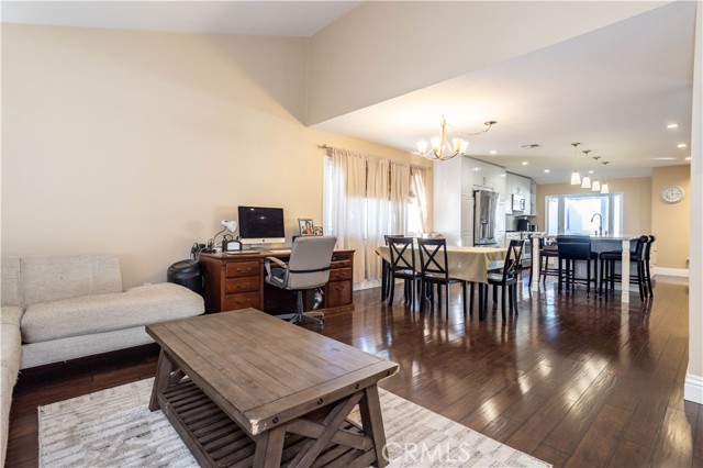 MLS #SR25249562 image #6