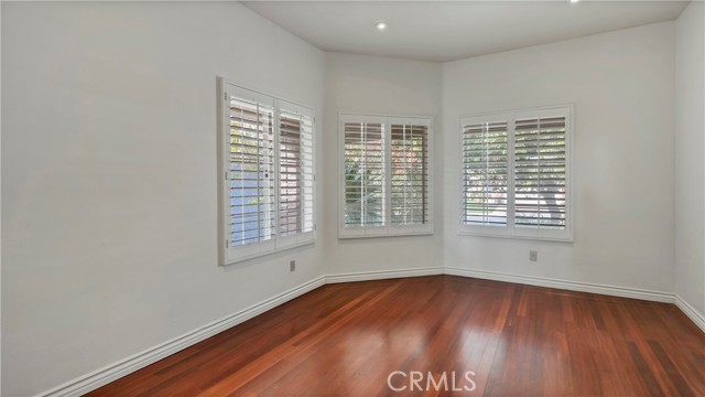 MLS #SR25249577 image #21