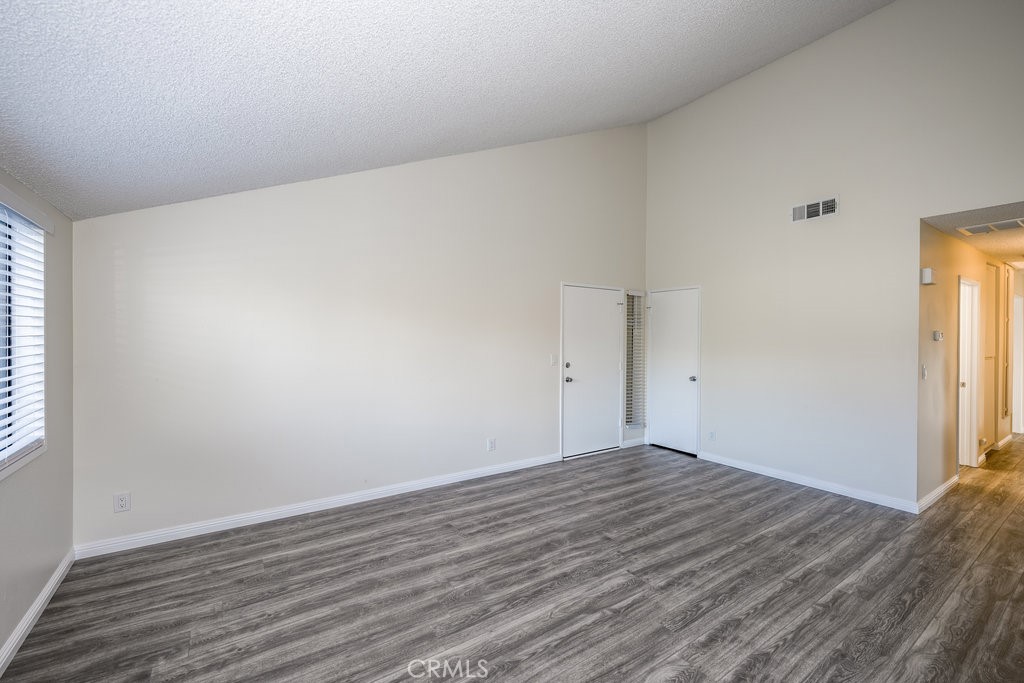 MLS #SR25249652 image #9